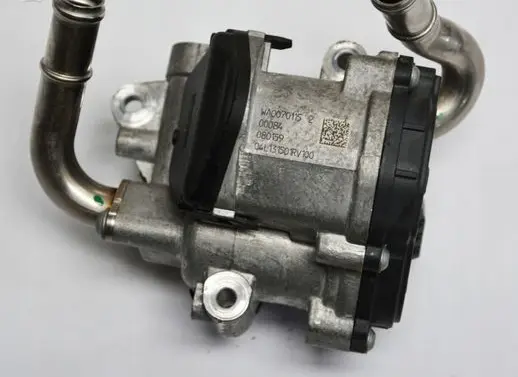 Volkswagen Scirocco EGR valve 04L131501R
