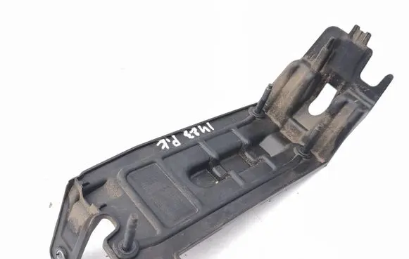 Peugeot 3008 III Engine control unit holder 9841848680