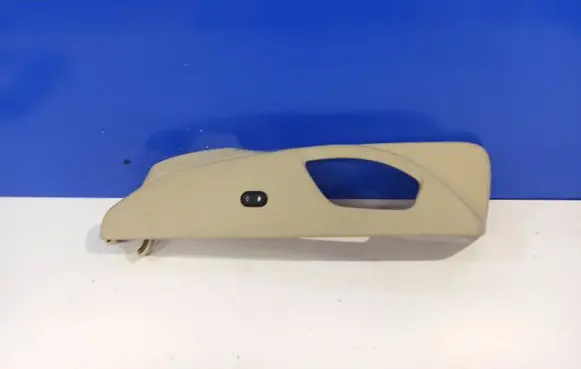 Volvo V60 Front door seat control surround trim 39834768 39810571
