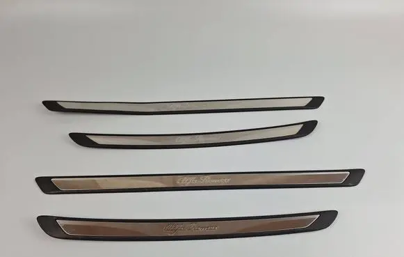 Alfa Romeo Stelvio Sliding door trim (molding) 
