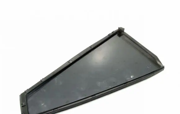 Toyota RAV 4 (XA20) Rear side window 6818842020
