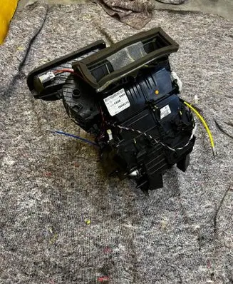 Dacia Jogger Interior heater climate box assembly 272709633R