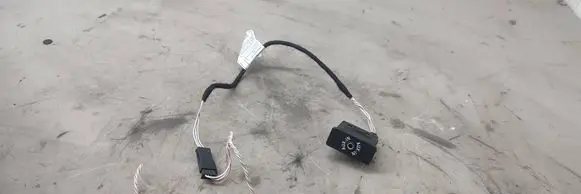 BMW 3 E90 E91 AUX in-socket connector 9237655
