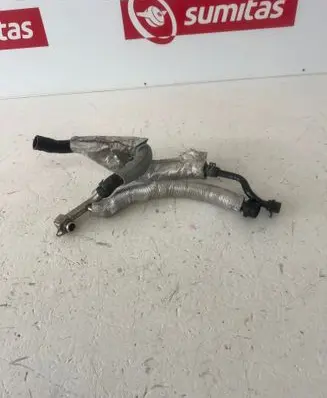 Coolant pipe/hose