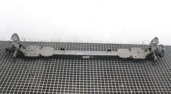 Opel Movano B Rear axle beam 555014991R