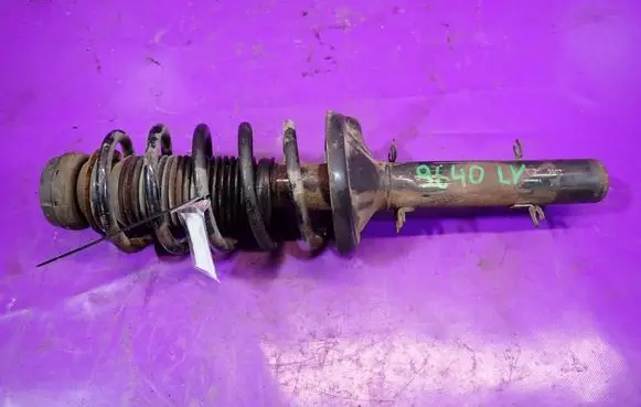 Skoda Octavia Mk1 (1U) Front shock absorber with coil spring 