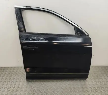 Volkswagen T-Roc Front door 2GA831052AH