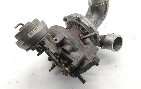 Toyota Avensis T270 Turbo 172010R060