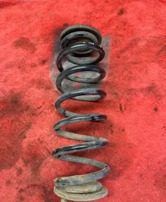 Volkswagen Tiguan Rear coil spring