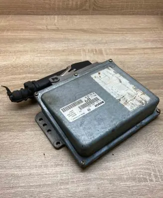 Peugeot 406 Engine control unit/module ECU 9624518380 0261204063
