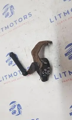 BMW 3 E90 E91 Front height sensor lever 6763735