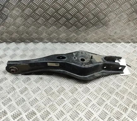 KIA Xceed Rear upper control arm/wishbone 55220G4AA0