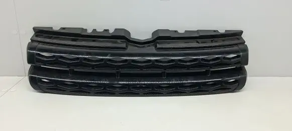Front bumper upper radiator grill