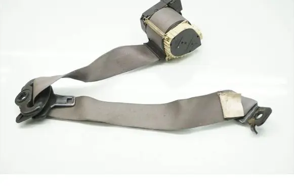 BMW X5 E53 Front seatbelt