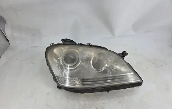 Mercedes-Benz ML W164 Headlight/headlamp E410207