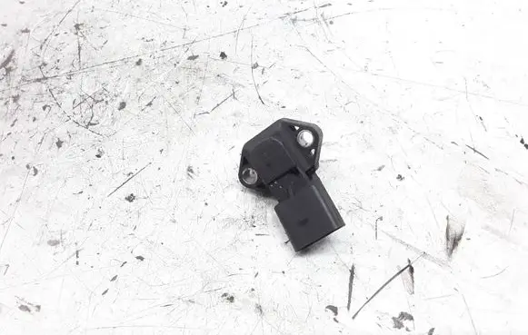 Volkswagen PASSAT B5 Air pressure sensor 038906051