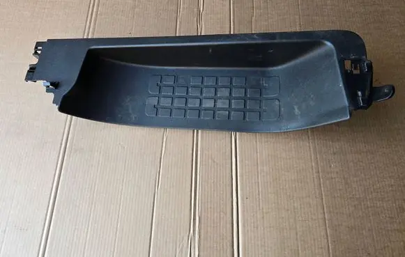 Toyota Proace Front sill trim cover 98091632ZD 98129341ZD 98100693ZD