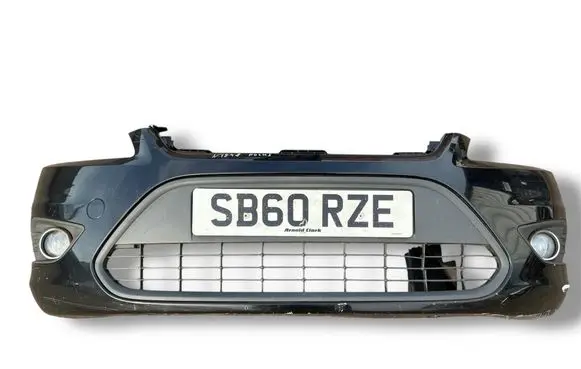 Ford Focus Front bumper 8M5117757A