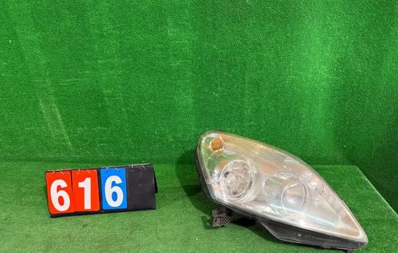 Opel Zafira B Headlight/headlamp 9780978