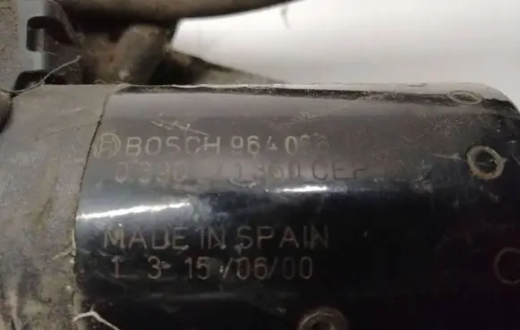 Peugeot 206 Wiper motor 0390241360 064066