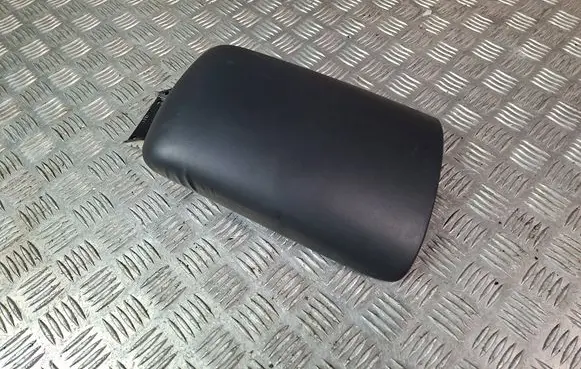 Hyundai Santa Fe Armrest 