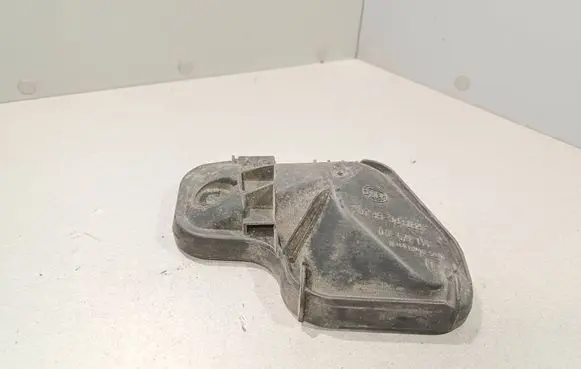 Audi A6 S6 C4 4A Headlight/headlamp dust cover 14137500