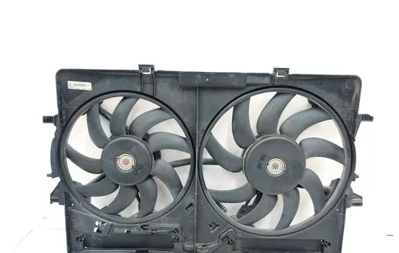 Audi Q5 SQ5 8R Radiator cooling fan shroud 8K0121003P