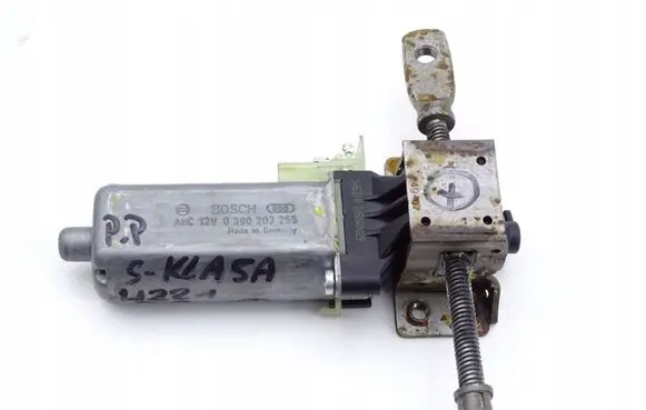 Mercedes-Benz S W221 Seat adjustment motor 0390203255