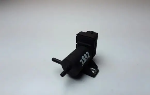 Nissan Navara D23 Turbo solenoid valve 8200762162