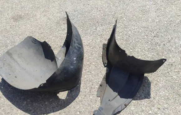 Volkswagen PASSAT B7 Front wheel arch liner splash guards 3AA805911