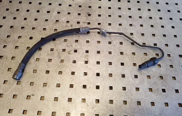 Mercedes-Benz C W205 Clutch pipe/line 