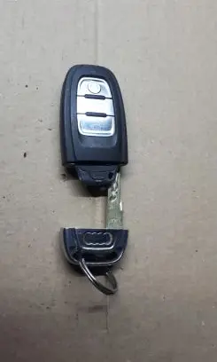 Audi A4 S4 B8 8K Ignition key/card 8K0959754H