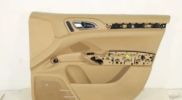Porsche Cayenne (92A) Front door card panel trim 0C8927769DB