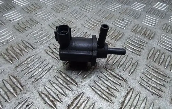 Toyota Prius (XW20) Valve vacuum 9091012259 1362002771