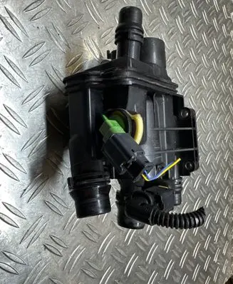 Peugeot 208 II Thermostat/thermostat housing 9812131480 A109251PS 110390PS
