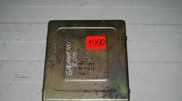Mitsubishi Galant Engine control unit/module MD121767