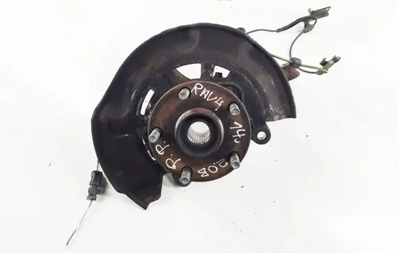 Toyota RAV 4 (XA40) Front wheel hub spindle knuckle
