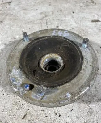 BMW 3 E46 Coil spring mount 