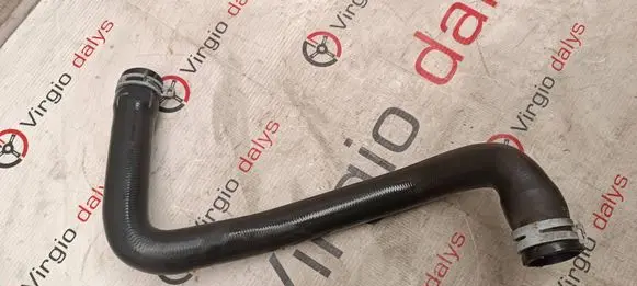 Engine coolant pipe/hose