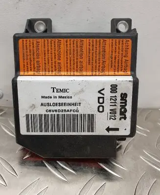 Smart ForTwo I Airbag control unit/module 0001211V012