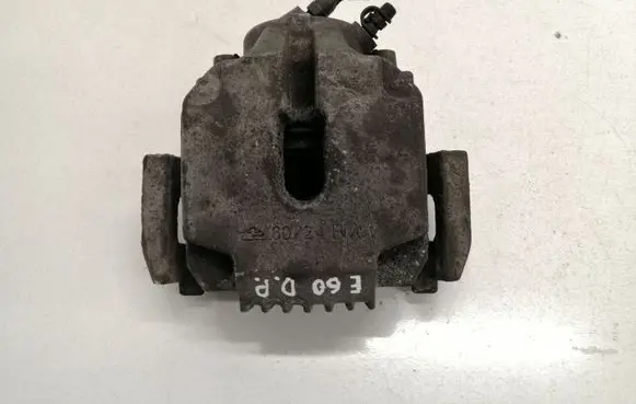 BMW 5 E60 E61 Front brake caliper 6024