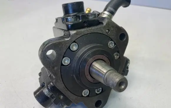 Opel Zafira B Fuel injection high pressure pump