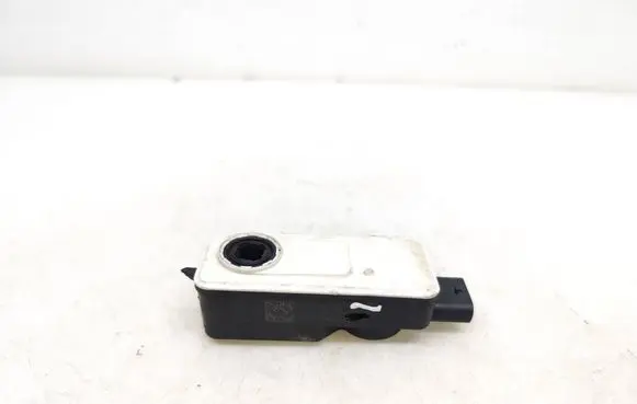Tesla Model Y Other devices 115579700 2322738108 13198880