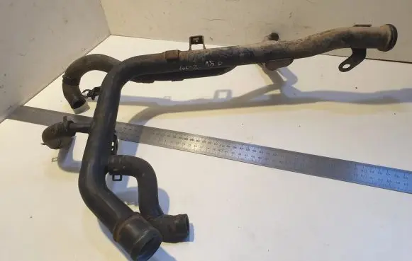 Hyundai Getz Engine coolant pipe/hose