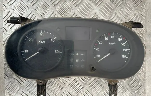 Renault Master II Speedometer (instrument cluster) P8200199523 8200199523
