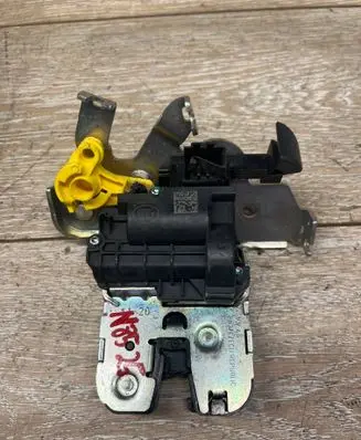 Audi Q2 - Tailgate/trunk/boot lock/catch/latch 81A827506