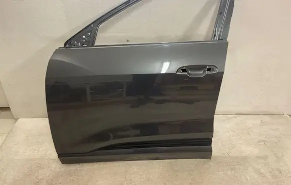 Audi Q8 e-tron Front door 17s75966
