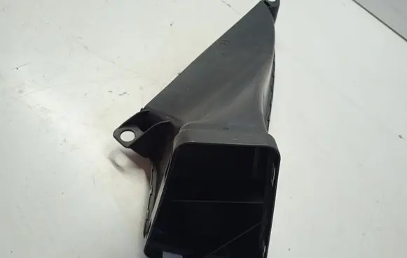 Audi A6 S6 C8 4K Air intake duct part 4K0129520B