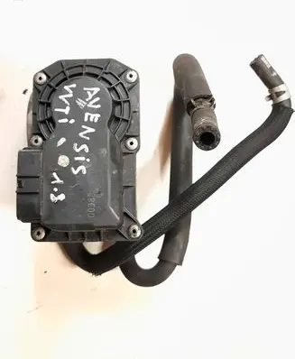 Toyota Avensis T250 Throttle valve 220300D010
