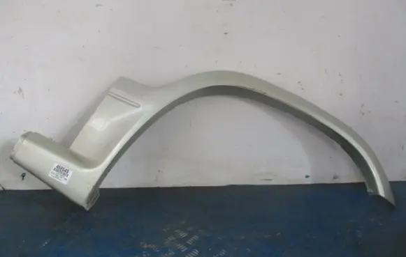 Suzuki Vitara (ET/TA) Front bodywork piece 